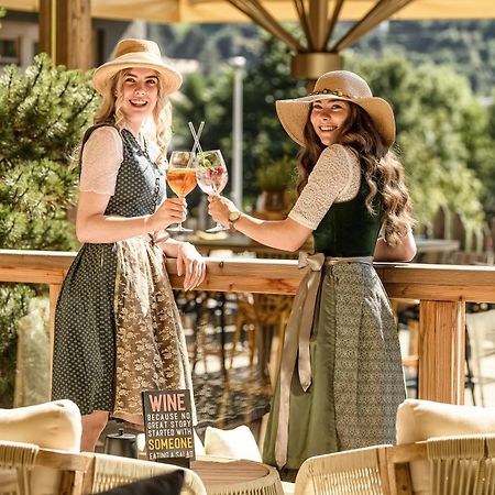 B&B Berglift Direkt An Der Talstation Bad Hofgastein Luaran gambar