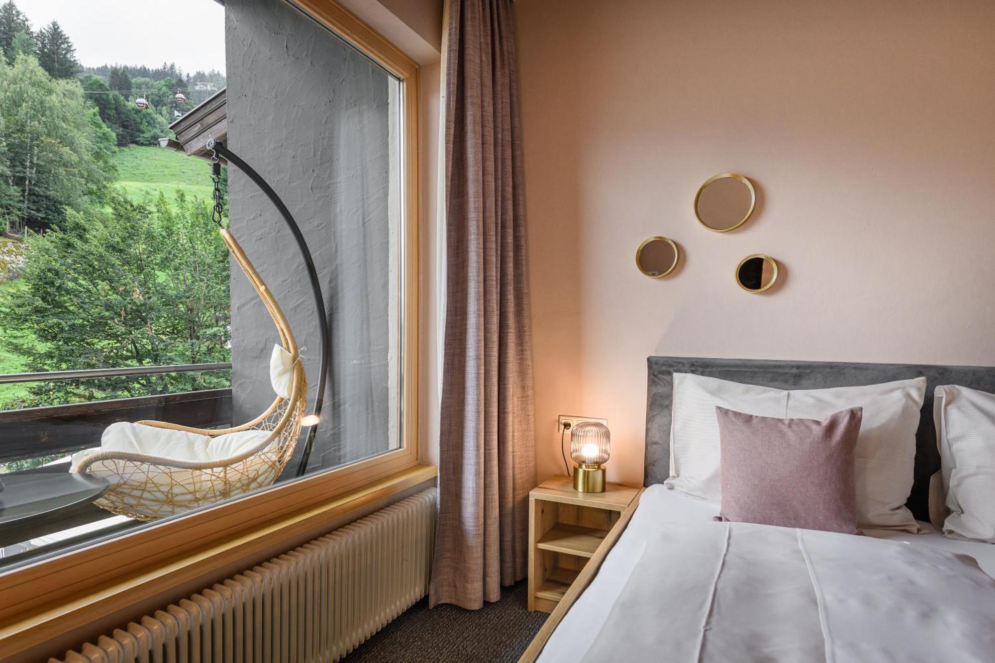 B&B Berglift Direkt An Der Talstation Bad Hofgastein Luaran gambar
