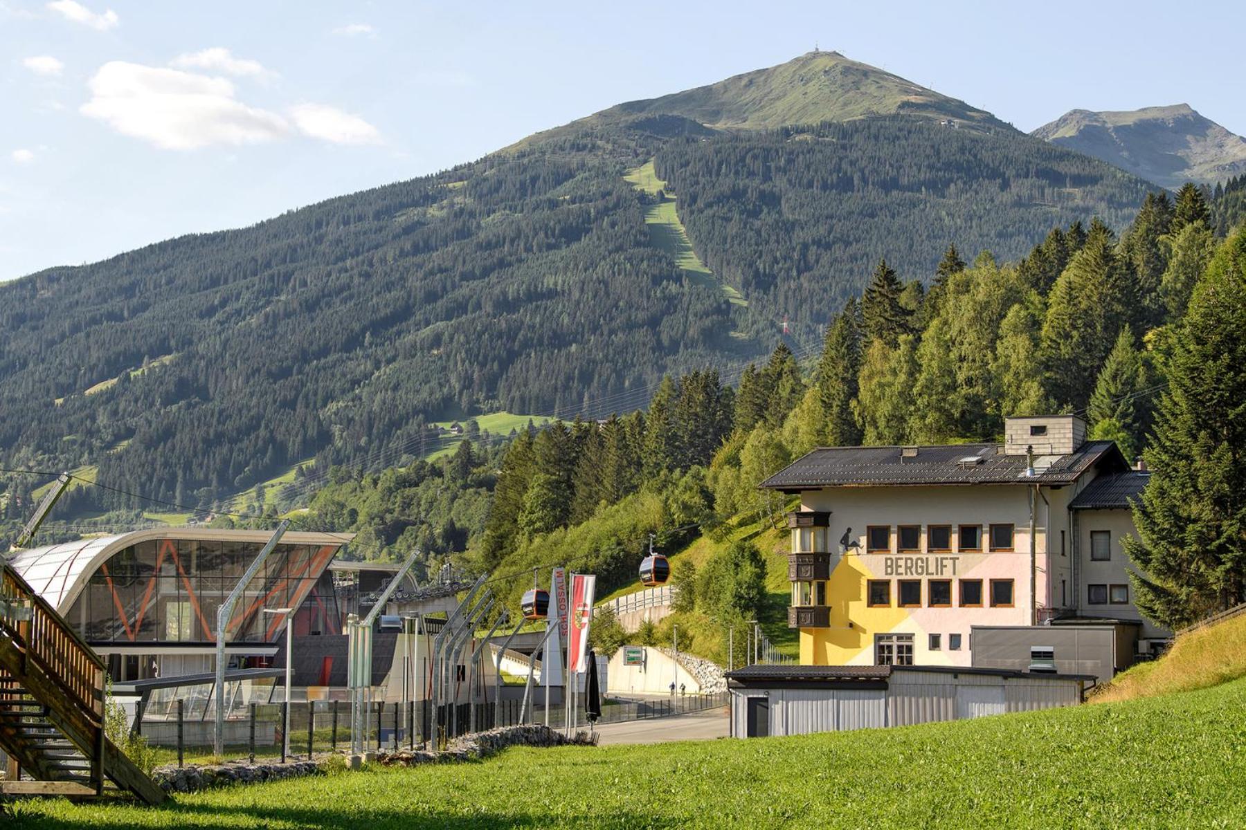 B&B Berglift Direkt An Der Talstation Bad Hofgastein Luaran gambar